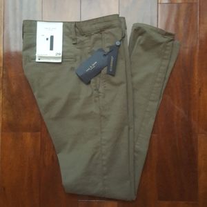 BRAND NEW Men's Rag & Bone Extra Slim Army Chino